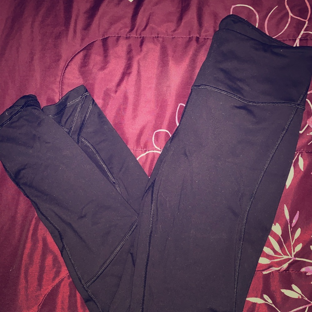 Victoria’s Secret Sport workout leggings